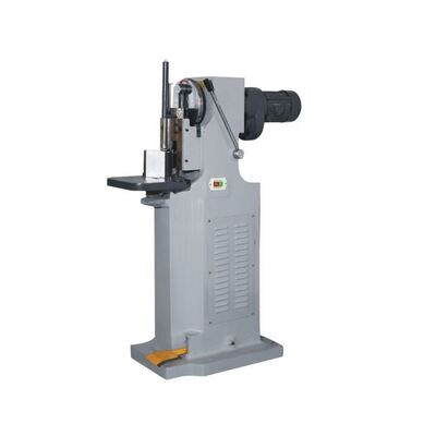 Elektrische hoeksnijmachine met elektrische stroom, bestuurd door mechanische koppeling