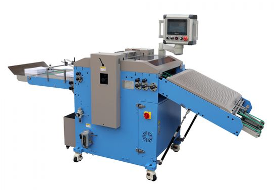 Automatische toegang punchmachine hoge precisie hoge efficiëntie stabiel