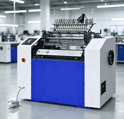 HXSS720 breedformaat semi-automatische boeken naaimachine